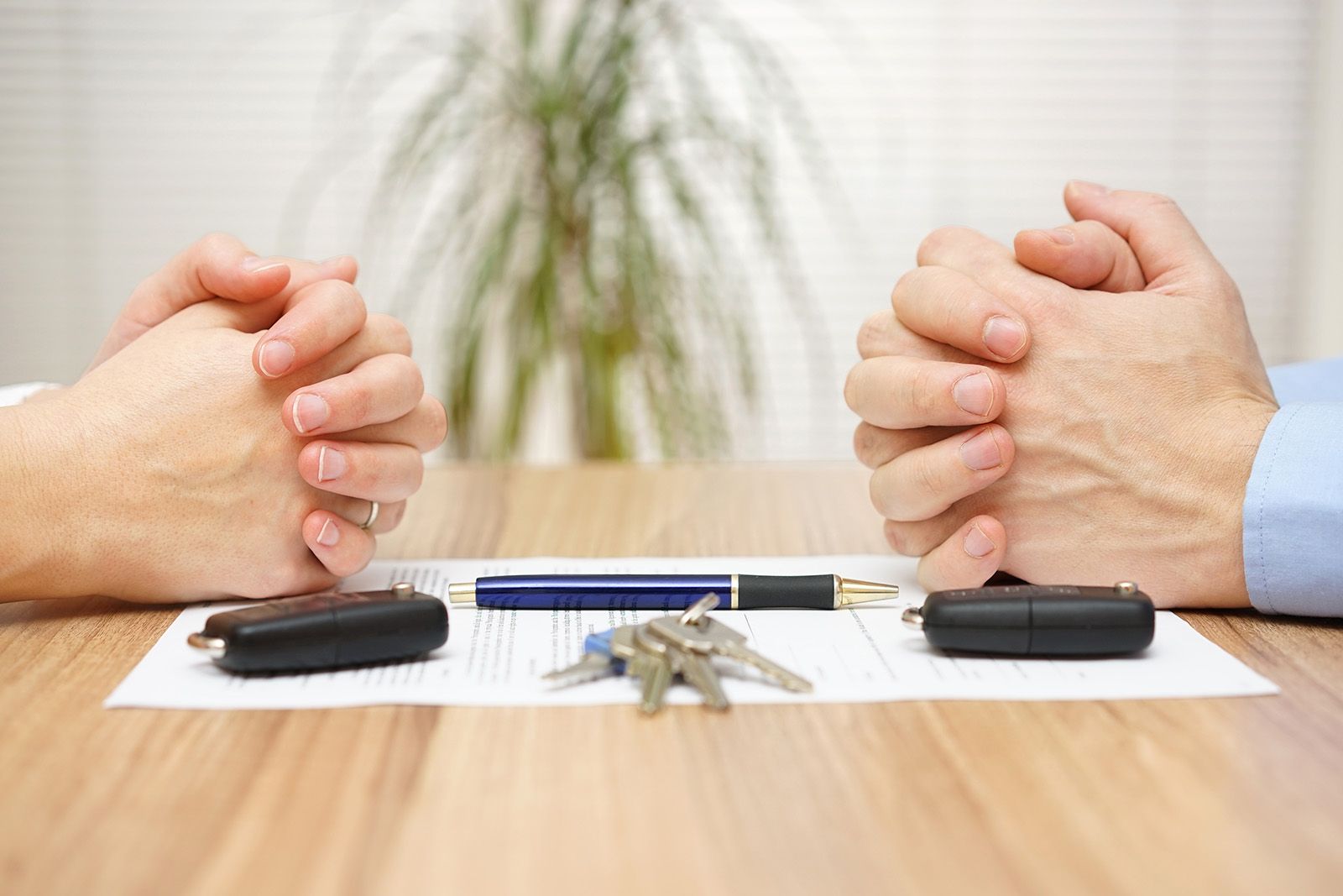 image of divorce negotiations